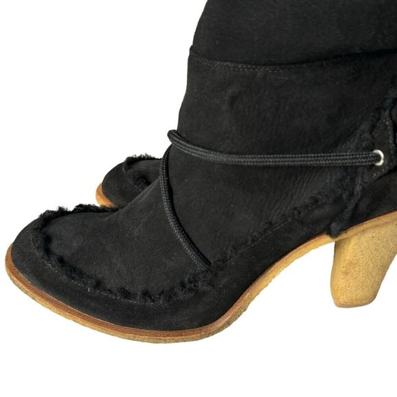 DIOR Boots Sz.9.5 Black Suede Shearling High Heel Pom Pom Drawstrings Fur Trim - Picture 13 of 16